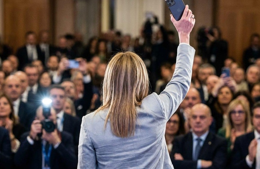 Aggiornamenti dall'Italia.